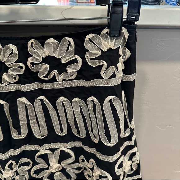 Anthropologie Basil & Maude Black a-line Ribbon & glass bead appliqué skirt C64 - Picture 5 of 16